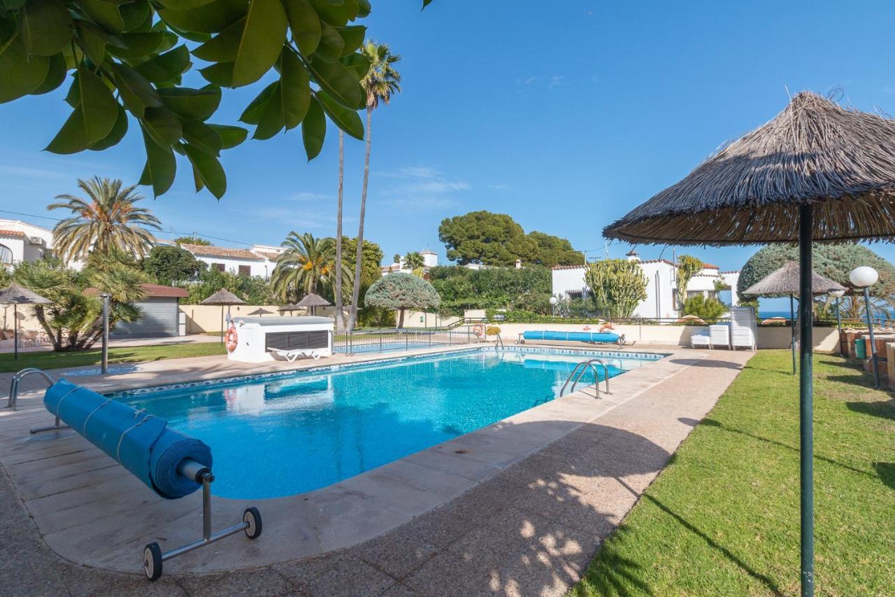 Bungalows Aparto Residence Galetamar Калпе Екстериор снимка