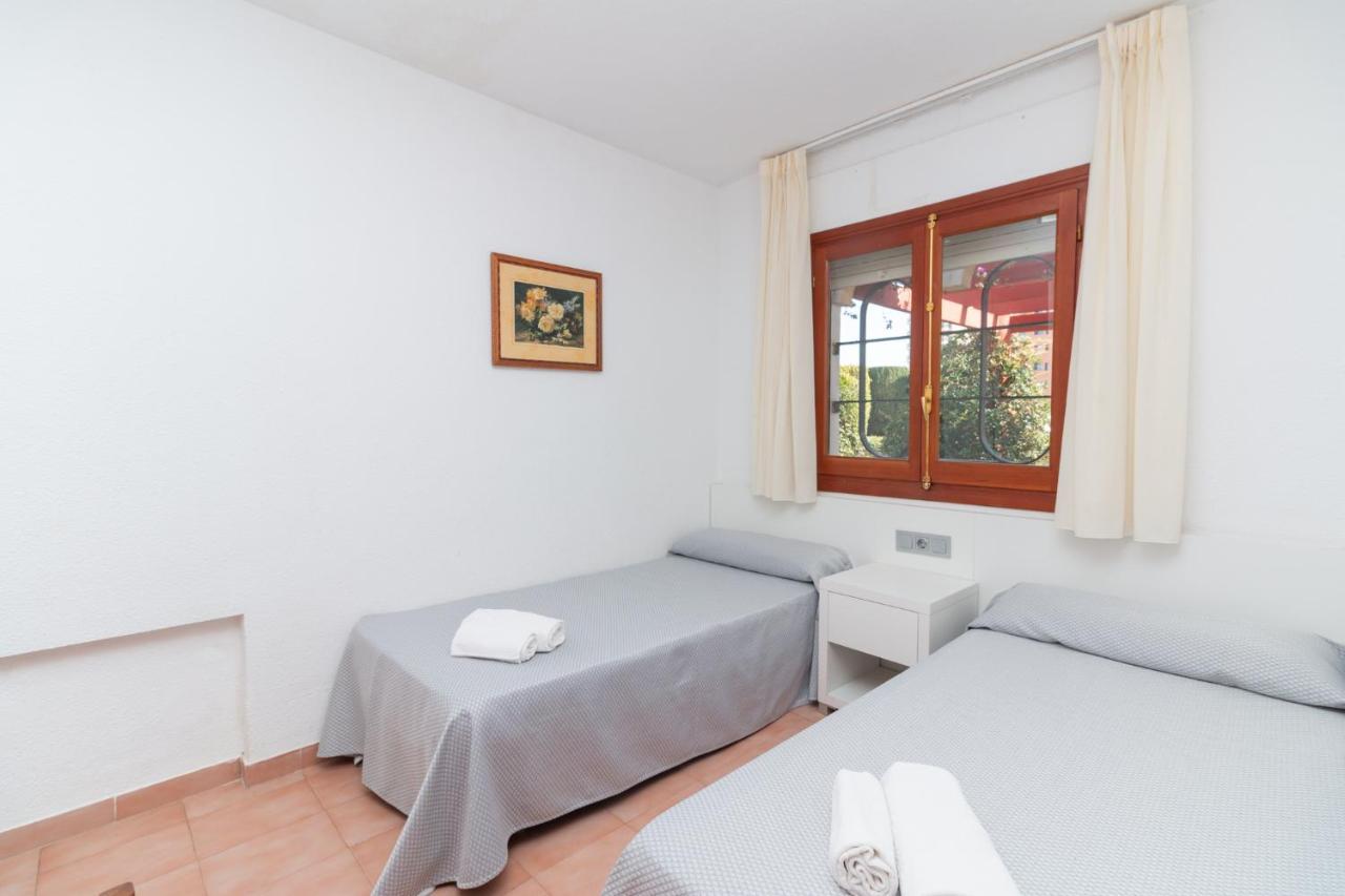 Bungalows Aparto Residence Galetamar Калпе Екстериор снимка